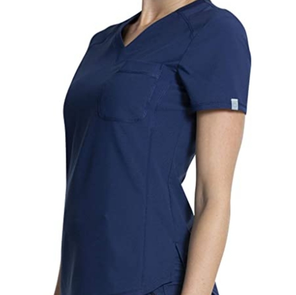 Cherokee Infinity Scrub Top - Picture 6 of 7